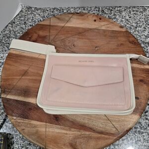 MICHAEL KORS Zip WRISTLET Bag CLUTCH Snap Pocket POUCH Travel Toiletries Pink